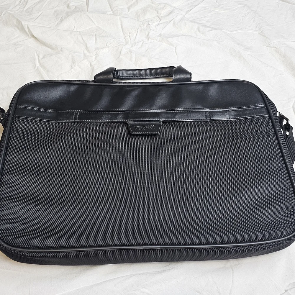 Kenneth Cole Reaction all zippers
